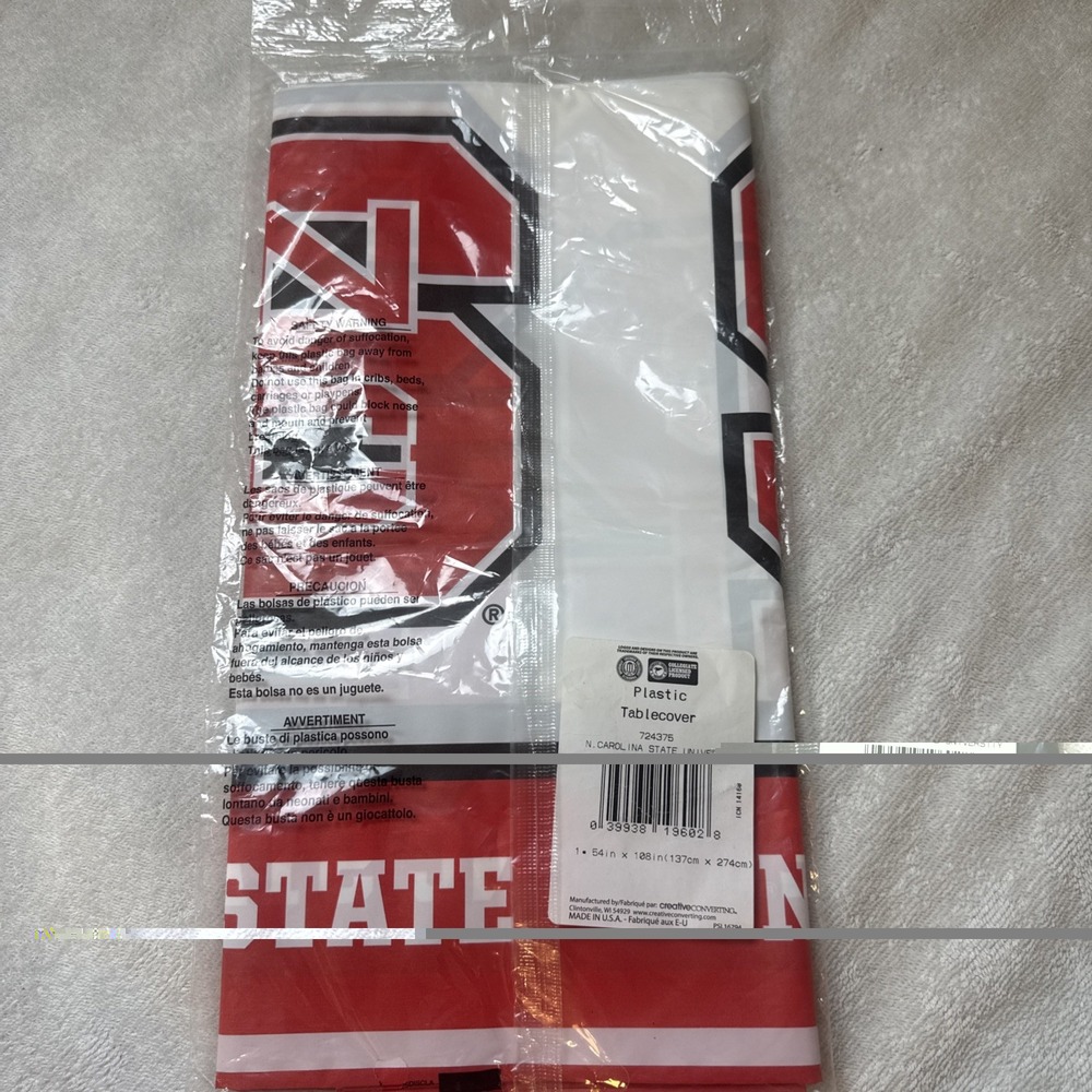 NC State Wolfpack Plastic Tablecover 54x108 NEW Sealed Licensed Tailgate